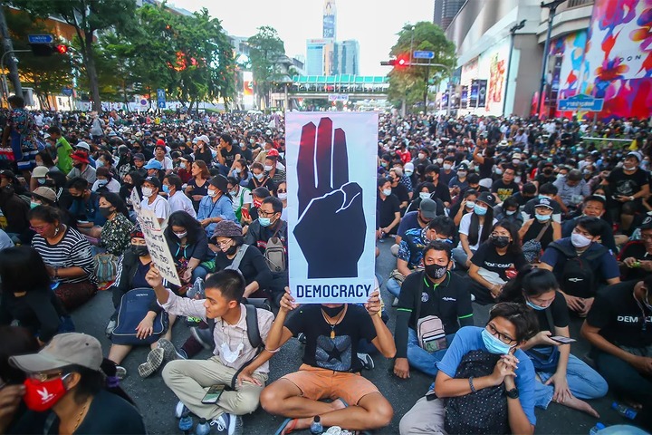 A 2020-as thaiföldi tüntetéssorozat – véget nem érő küzdelem a demokráciáért